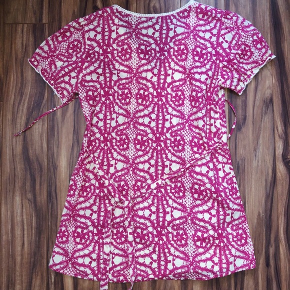 Cover-Up - Picture 4 of 4